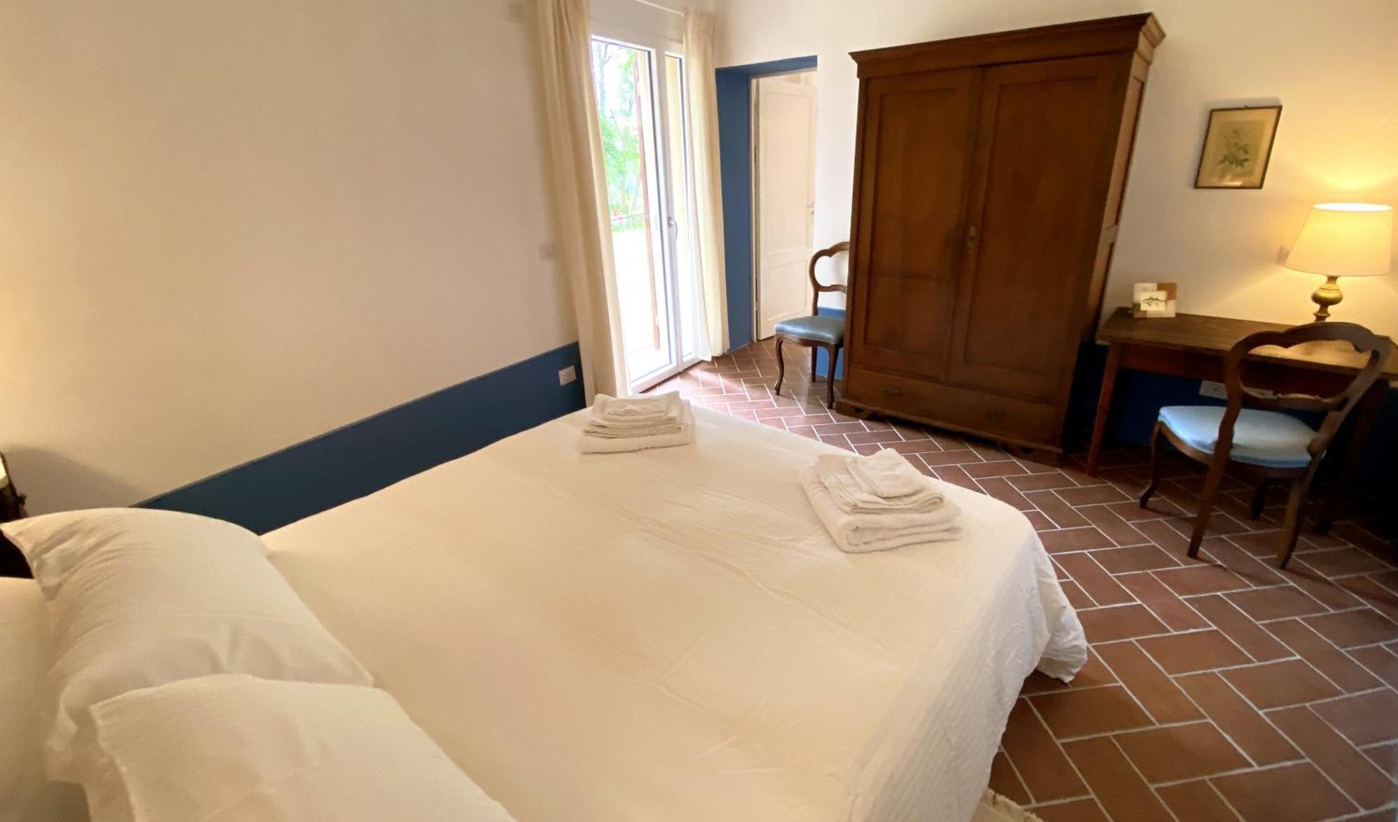 Apartamento La Tonnaia Lari Exterior foto